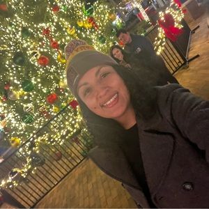 Meet your Posher, Ivannia